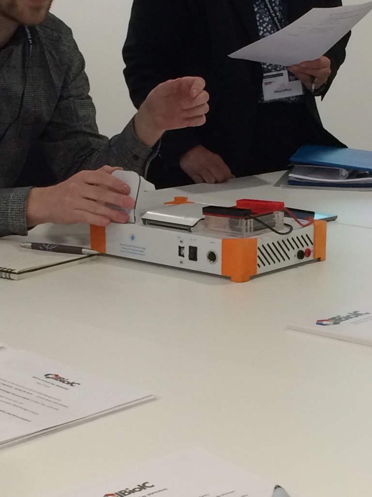 IBioIC's tweet photo. .@theBentoLab bringing #biotech equipment to the classroom! #sfid2016 #teaching #science #education https://t.co/VFJZ1JmUfg