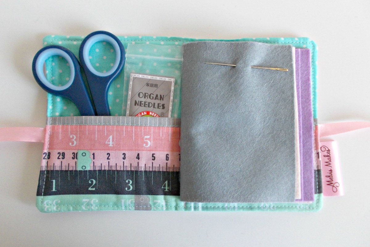 MelvisMakes's tweet photo. Measuring Tape Sewing Needle Book, Pastel Needle Case, Quilted Needleb… https://t.co/pLguvvvBPb #Etsy #NeedleStorage https://t.co/ktay3hyKNz