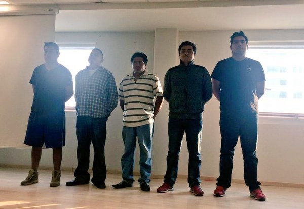 aztecapuebla's tweet photo. Rescatan a estudiante de la Universidad Anáhuac que fue secuestrada el 28 de abril. Sus captores fueron detenidos. https://t.co/ujBG0ifRek