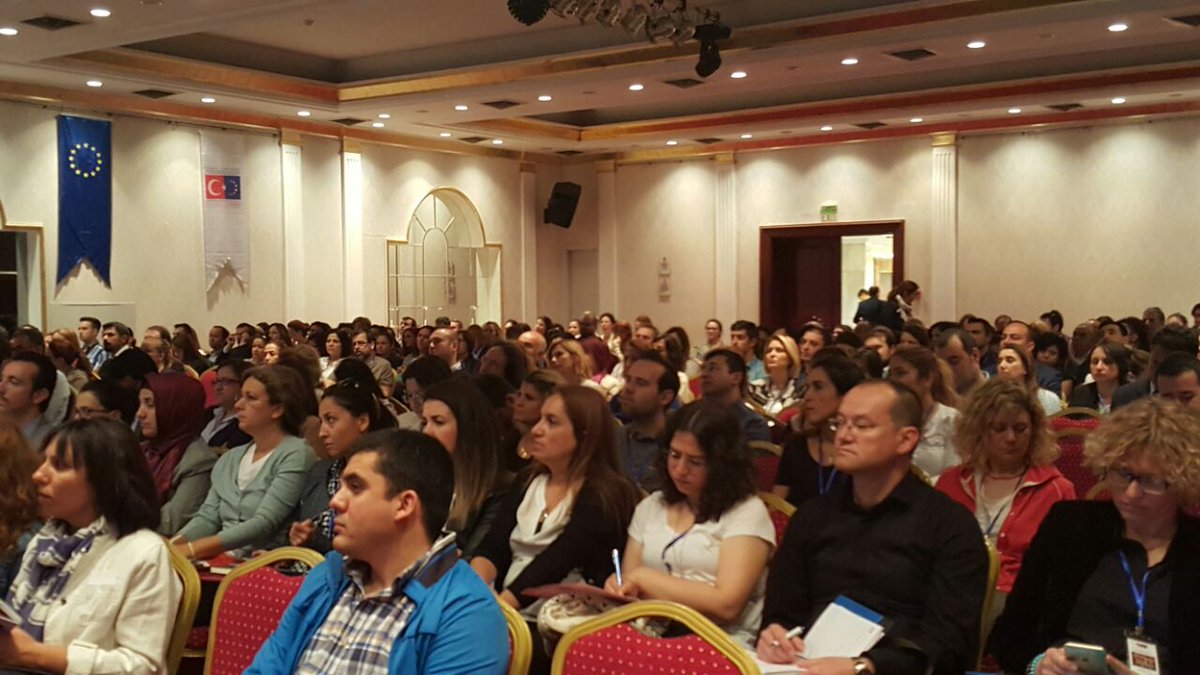 'AB Programları'na Katılımı Güçlendirilmesi Projesi' kapsamında COSME ve AİA İzmir'de tanıtılmaya devam ediyor.