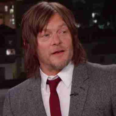 reedusaddict's tweet photo. Good Norming! Have a fantastic day! #RandomReedus https://t.co/t1MVu87pch