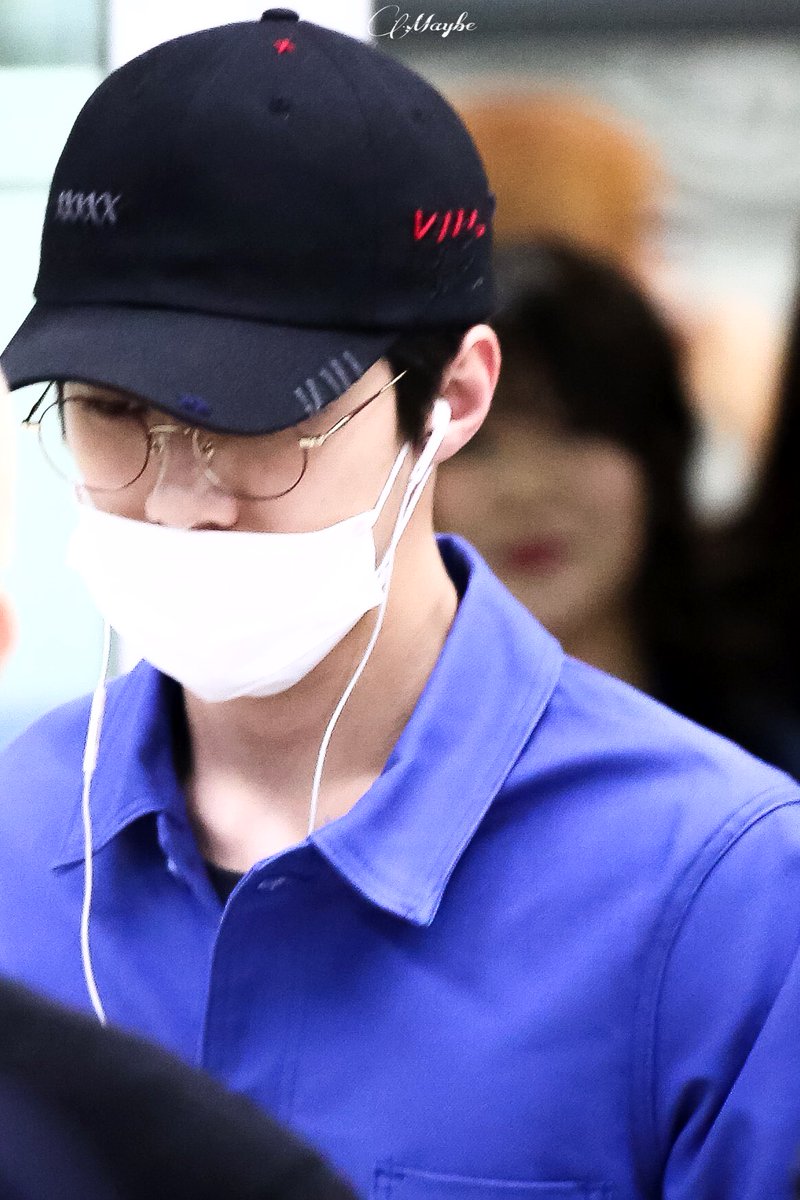 knockknock0408's tweet photo. [HQ] 160504 SEHUN cr.MIKAKIM_MAYBE 
https://t.co/BxcHDXyy4A
https://t.co/Pv9AvGONuw https://t.co/O5e2btbkte