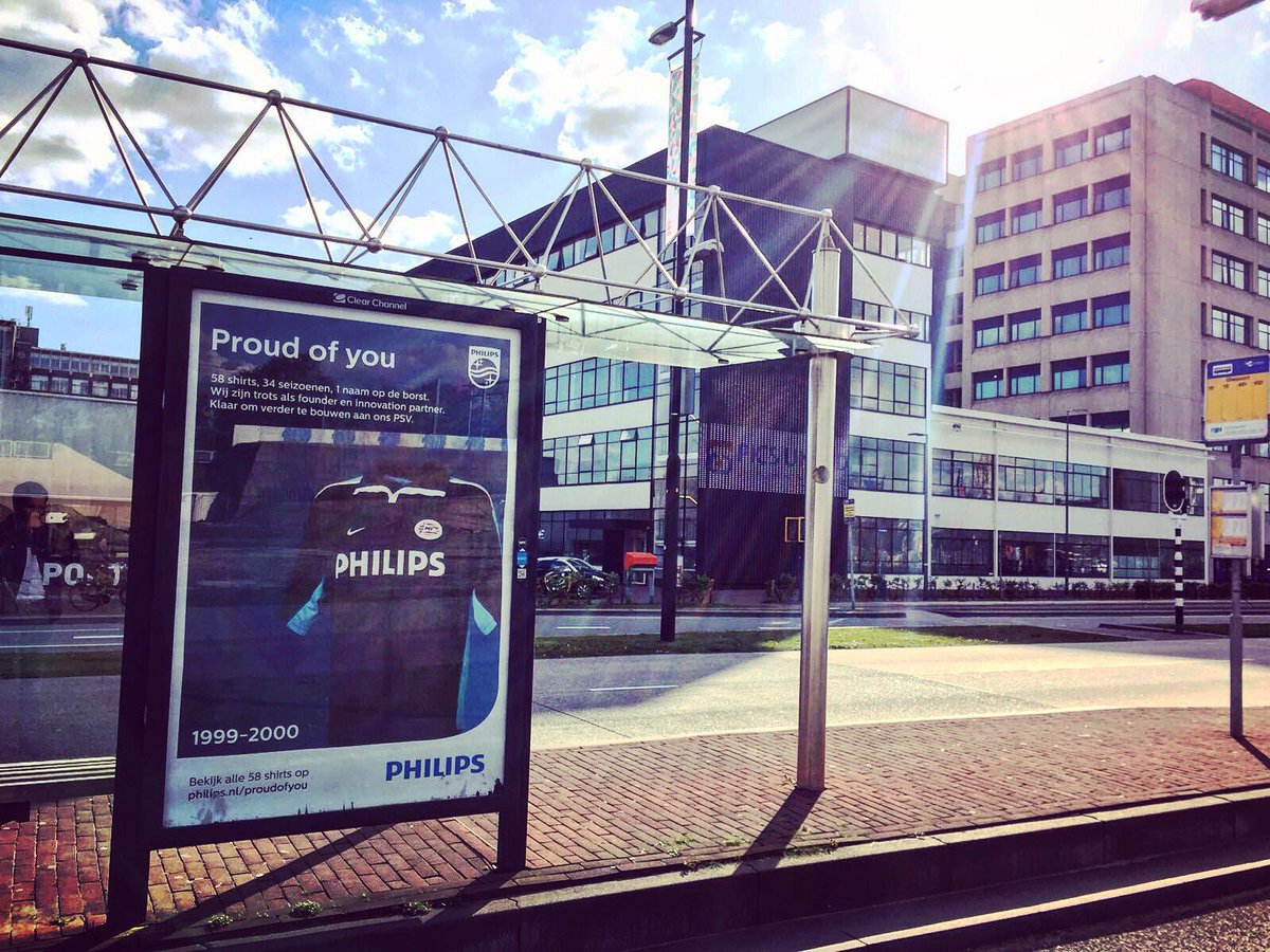 NorberthKorsmit's tweet photo. 34 jaar Philips op de borst van 58 PSV-shirts. En daarom 58 unieke billboards in de stad. En natuurlijk 1 voor #SX 😉 https://t.co/jM6f1aaFBK