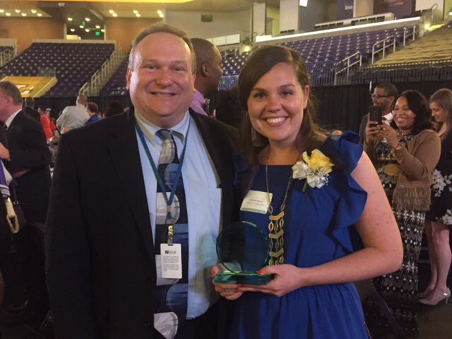 WestmeadeDragon's tweet photo. Congratulations again to Westmeade's teacher of the year, Ms. Meyer!! https://t.co/YlYXgo9tOG
