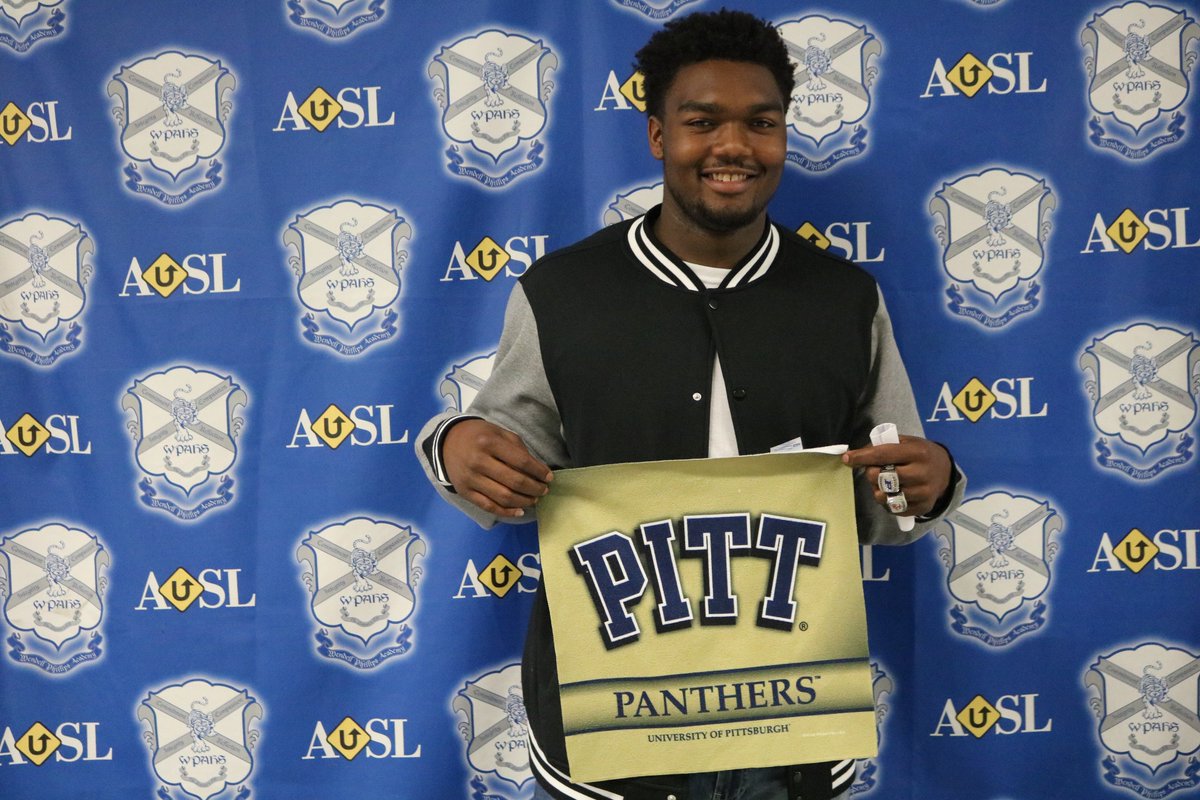 WPCollegeCorner's tweet photo. #bettermakeroom #cpssigningday #reachhigher Decision Day pic-one of our state champs w a full athletic scholarship! https://t.co/74VxjYVQv6