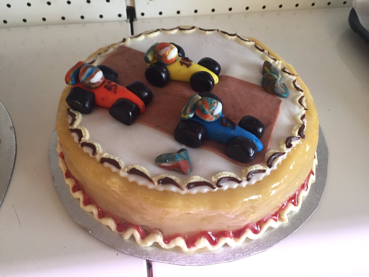 natacouk's tweet photo. Surprise your loved ones with delicious #desert ;) @natacouk #natacouk #cake #freshlymadedaily #wales #cardiff https://t.co/0eDNtsSFA7