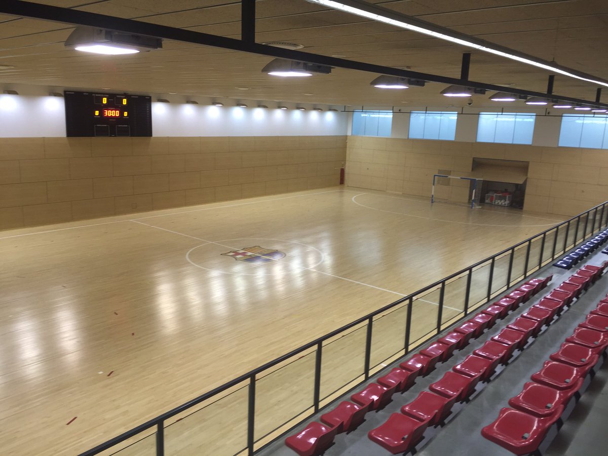 TouringSport's tweet photo. Excellent day visiting the sports facilities in Barcelona, great venue for fixtures and coaching #sportstours https://t.co/oTAURyQGJw