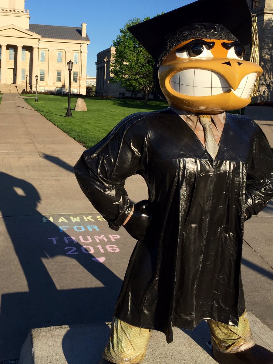 heytana's tweet image. #TrumpEffect is in full force #Iowa #hawkeyesforTrump #wrestling #football @TheIowaHawkeyes @realDonaldTrump