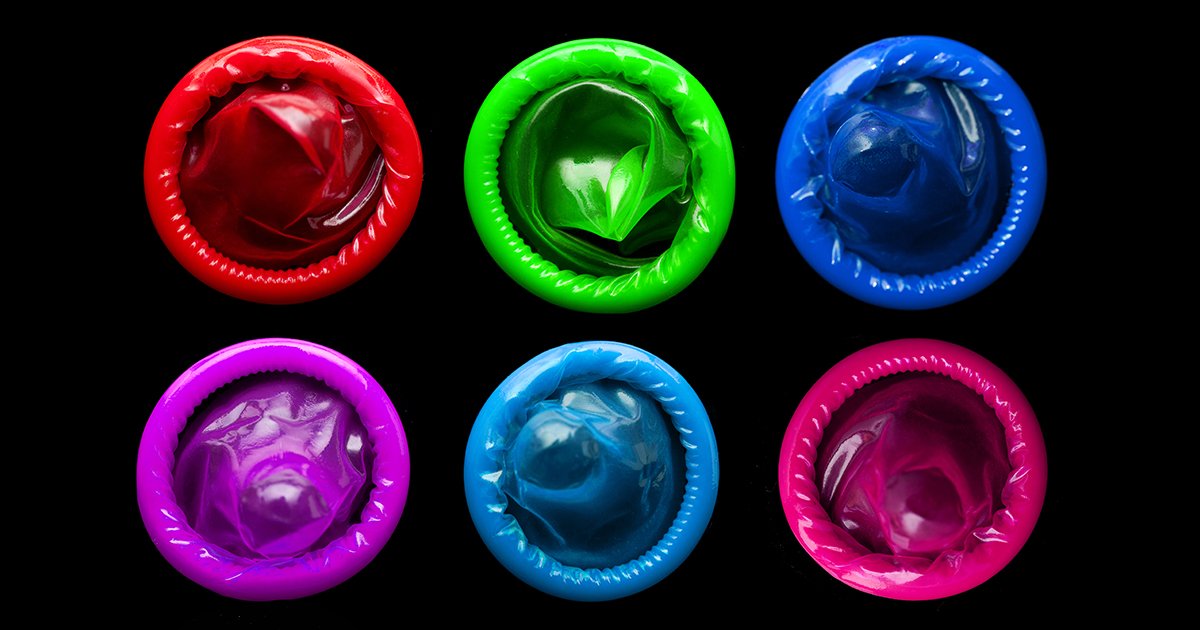 lelohex's tweet photo. The best tongue-in-cheek #advertising examples #LELOCONDOMS https://t.co/YgT66eYCgM https://t.co/78T5sBQRIJ