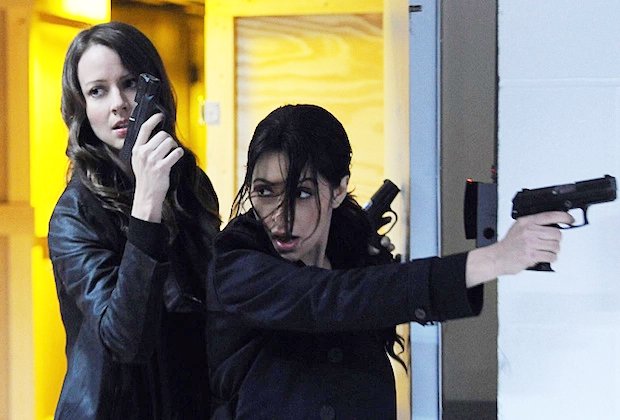 autostraddle's tweet image. Person of Interest is back, Root and Shaw are so much more than gal pals: bit.ly/1Nk8cak