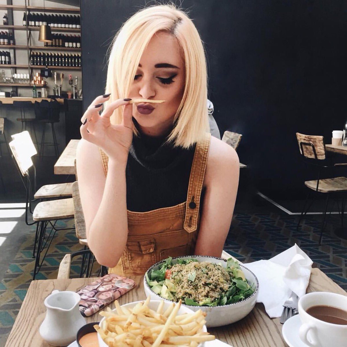 Fakelizz's tweet image. I don't always get a quinoa salad... But when I do, I get a side of fries.