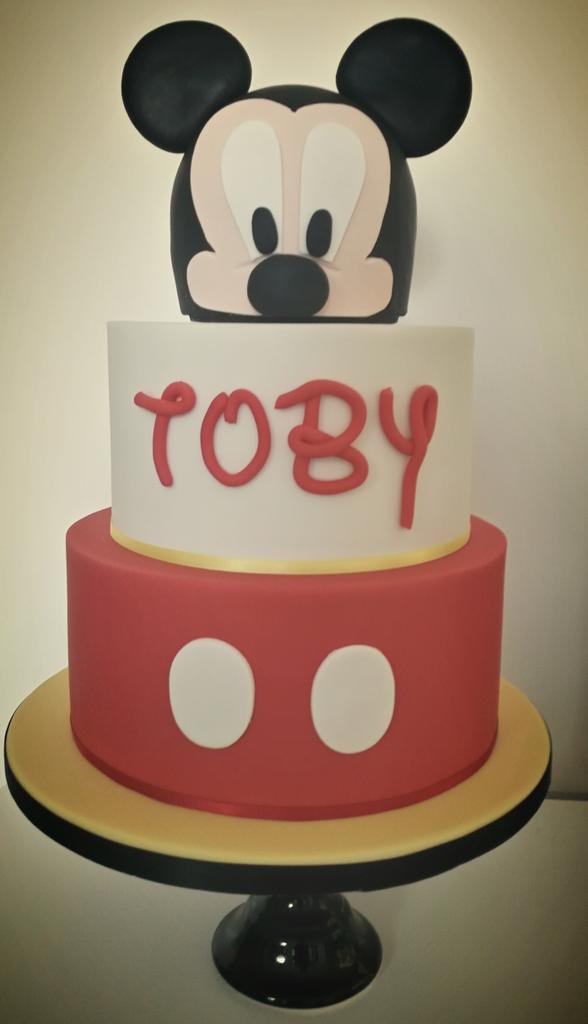 utterlycakes tweet picture