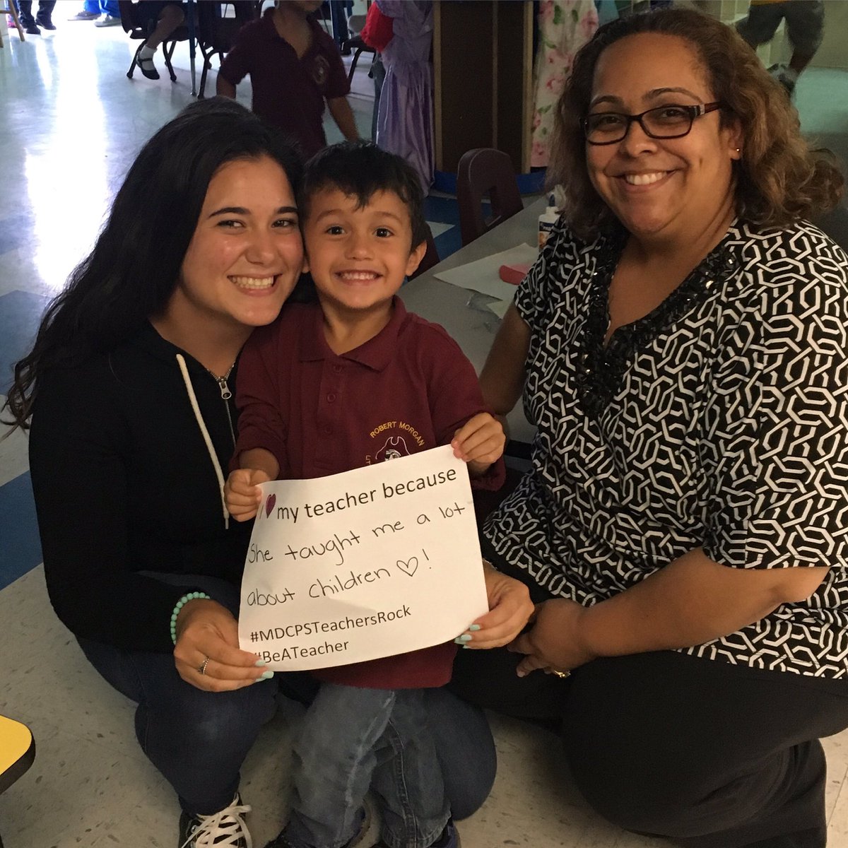 RMECPIRATES's tweet image. Just some of our appreciative students thanking their fav teachers #RMECTeachersRock #MDCPSTeachersRock #BeATeacher