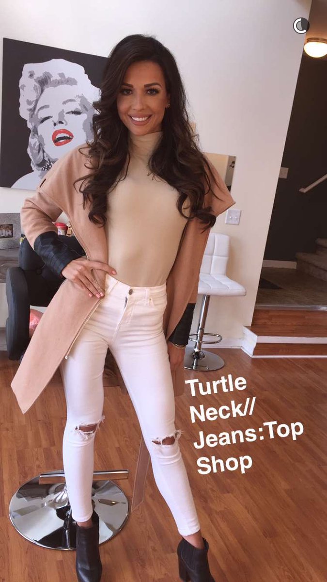 _devynmarie's tweet photo. Miss Michigan USA giving us wardrobe #goals today on the snap 👏🏻👏🏻 #YESS https://t.co/nODKEYTPMx