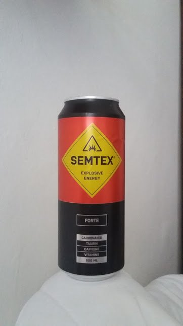 MAMMON0088's tweet photo. Cost for working 14 hours per day  #energy #caffeine https://t.co/OFviRagOsg