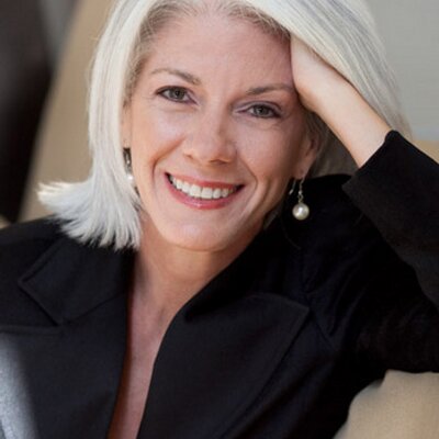 ProjectTips's tweet image. Read about the changing role of PMs in this Q&A with Jennifer Bridges, (@PDUs2Go) PMP #PMOT ow.ly/4nqcVl