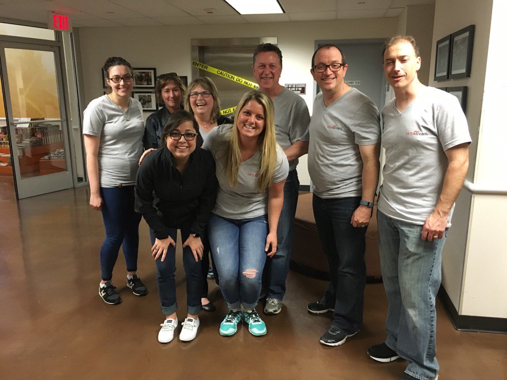 lzholland's tweet photo. #BestinClass service startup team @virtustream @D3HockeyJeff https://t.co/m2EM4dLzFg