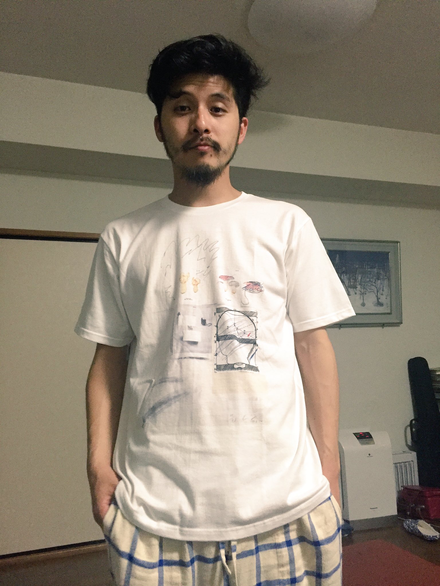 坂口恭平さんのレモンの絵がプリントされた半袖Tシャツ　Mサイズ　即購入OK 坂口恭平さんのレモンの絵がプリントされた半袖Tシャツ Mサイズ