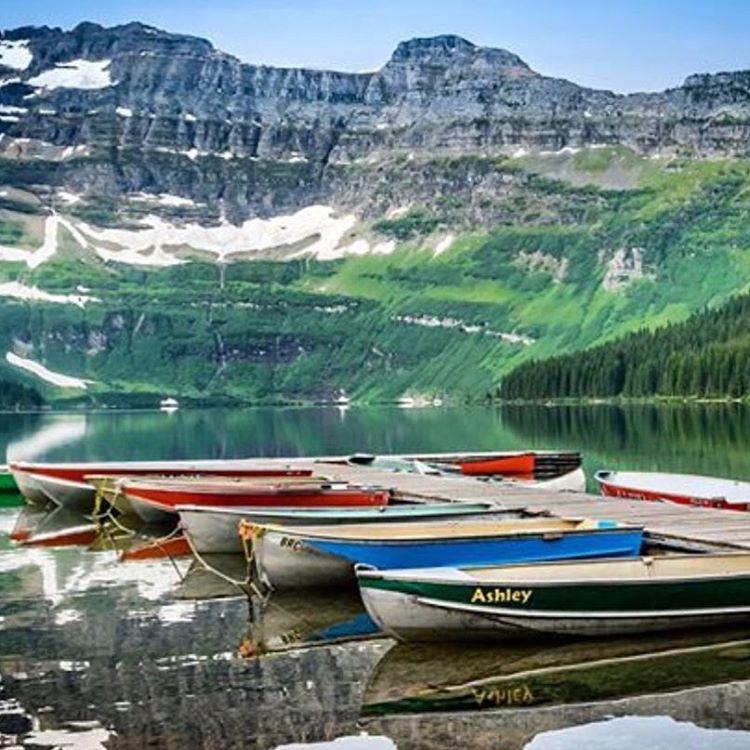 hiking_official's tweet photo. Enough canoes for everyone to enjoy the beauty. Photo by @sentinelphotography. Enjoy life! #adventure #explore #camp https://t.co/d0sErPPYcO