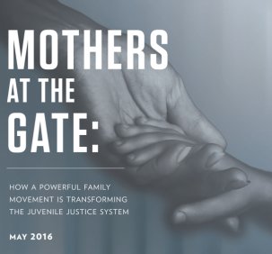 sarahvangelder's tweet photo. Moms—powerful advocates for transforming the
juvenile justice system https://t.co/PAwVYzGGuw #momsgate #jj @IPS_DC https://t.co/I2tICpZzO8