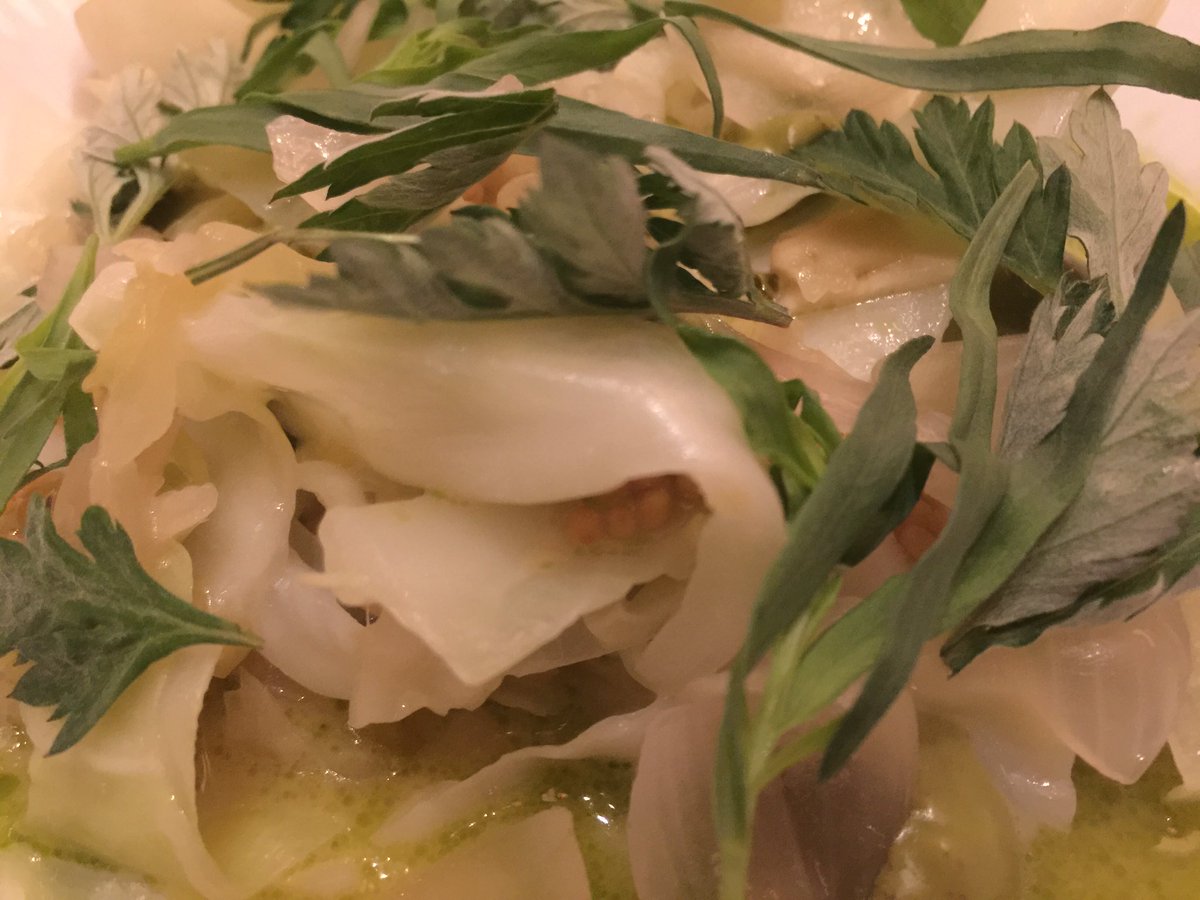 mrpeterelliot's tweet photo. Fab night #Agern Perfects n distills the @nomacph experience w/o leaving @GrandCentralNYC @ClausMeyerDK #cod #bread https://t.co/iQQuoltKvx