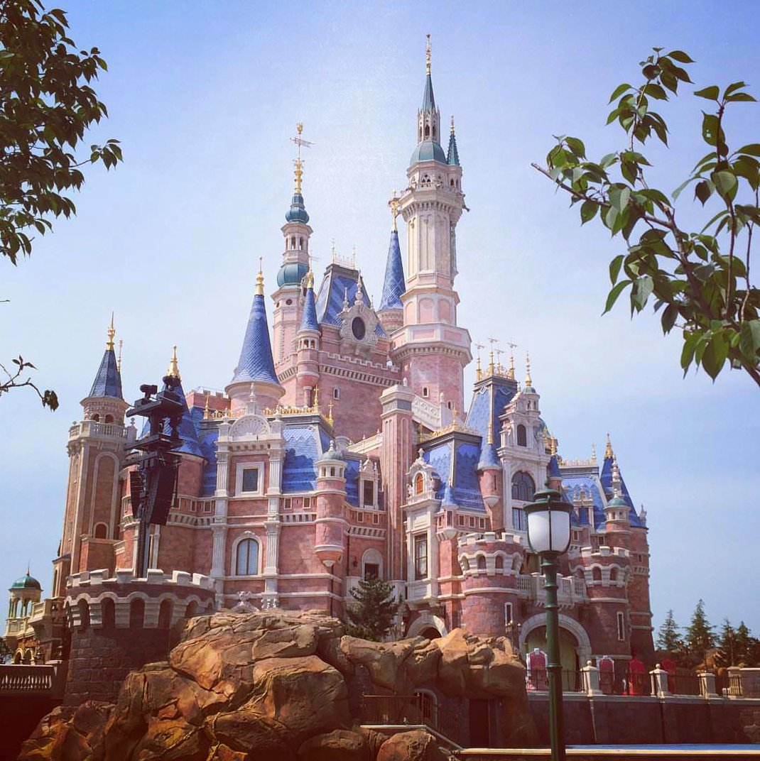 ChoI7ybWsAEZu1S.jpg:medium