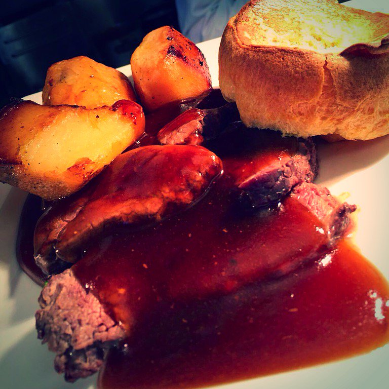 Sunday Roast Never looked so beautiful.
Call 0151 928 8835
celloliverpool.co.uk/reserve-a-table