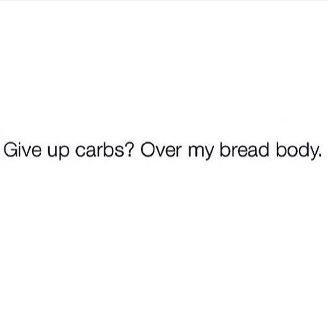 Olivia_HoltFR's tweet photo. #PHOTO - "olivia_holt : #BreadLyfe 🍞". https://t.co/NhJnTfNYbV