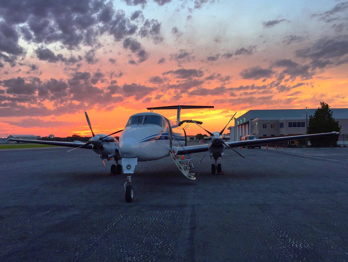 Ameriflight's tweet image. A stunning view from KORL airport in Florida!

Come fly for us! ameriflight.com/careers

#Beech1900 #KORL #PilotView