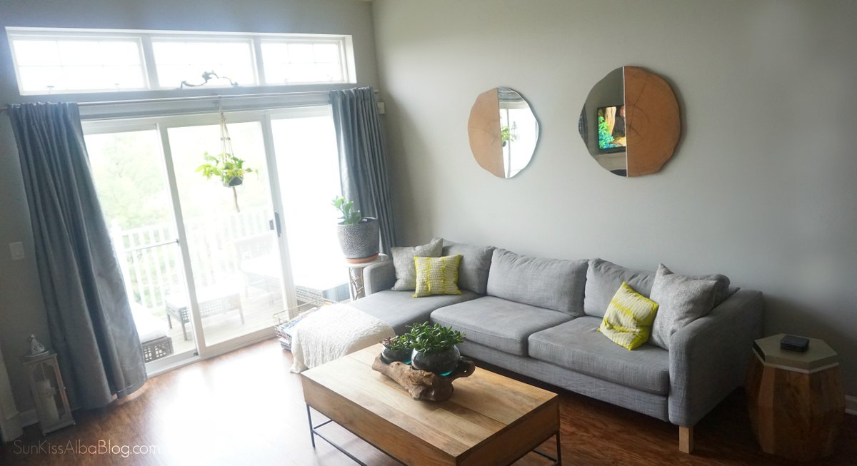Mrs_AlbaRamos's tweet photo. Welcome to my Living Room! See more details on my decor + furniture on my blog now! https://t.co/5g9SkHElmc https://t.co/yDNiwUEKlH