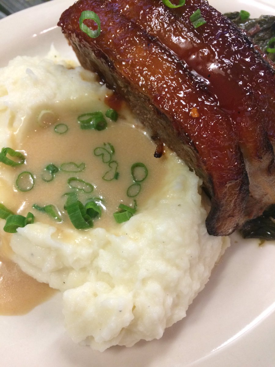 highhatcafe's tweet image. Happy meatloaf Wednesday.  And may the 4th be with you!