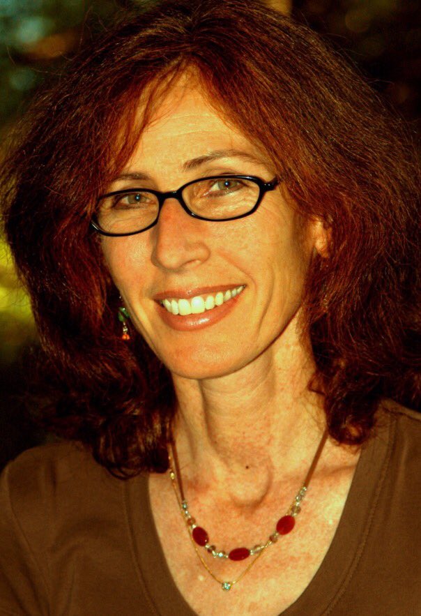TaylorCarley1's tweet photo. Go Karen Strier: women in science #ees028 https://t.co/1ZnnijVZOX