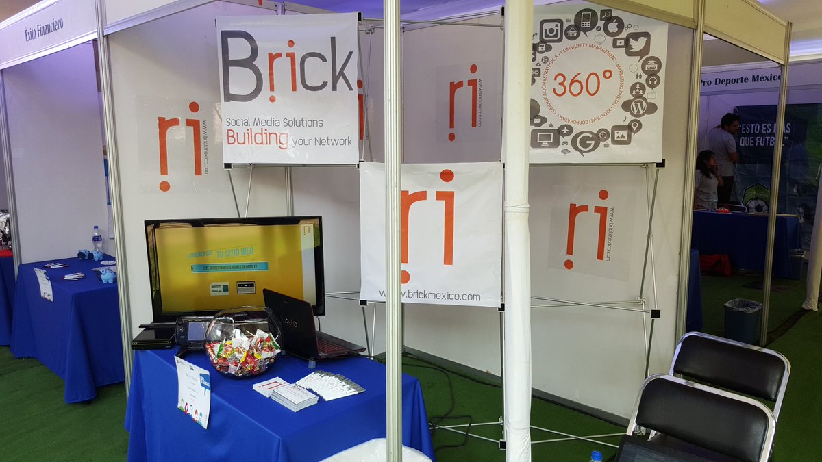 BrickMexico tweet picture