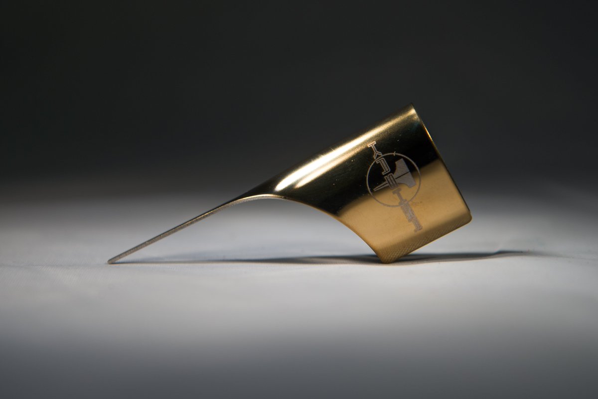MyKasher's tweet photo. have you seen our latest edition #kasher, now with thicker metal! #cleanyourpipe #resinhit #smokegreen #staygreen https://t.co/wFjmeN3WIn