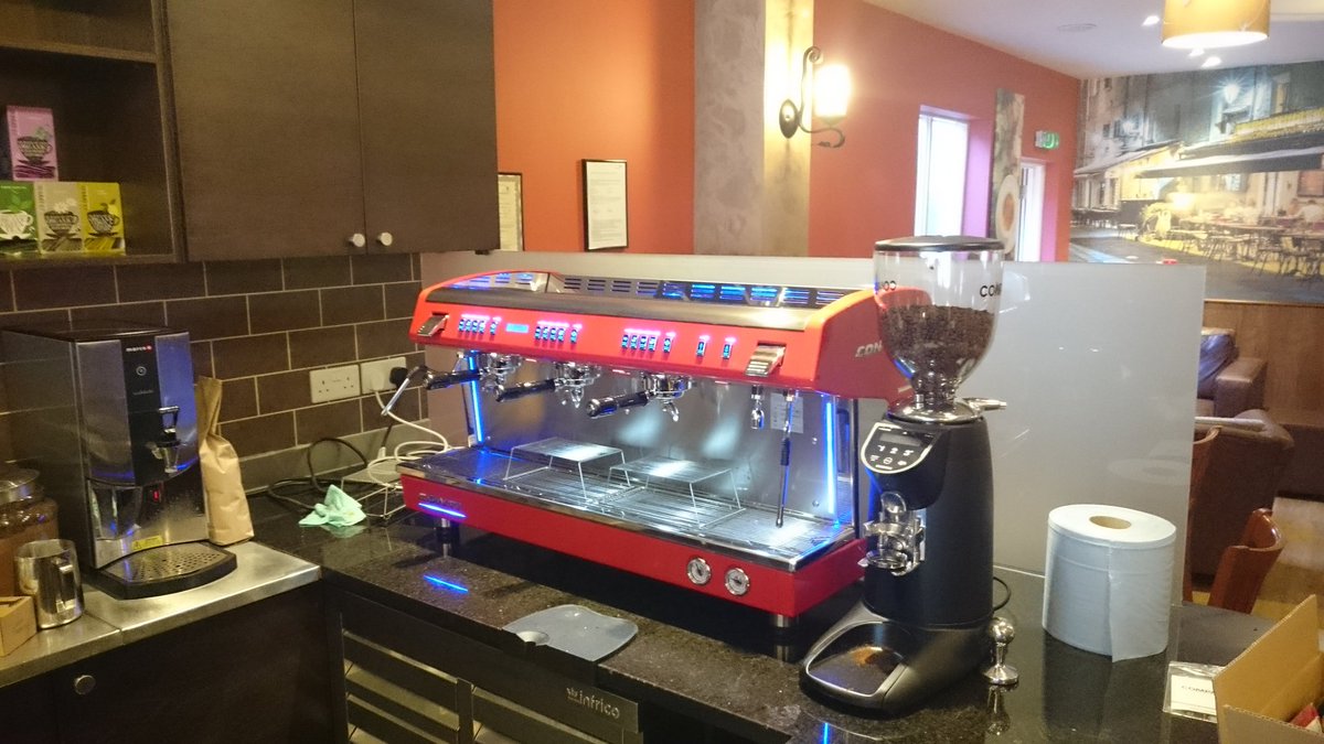 beanpress's tweet photo. New @contiespressouk X-one TCI installed  at Luna Coffee in Ringwood #happycustomer #aintitpretty https://t.co/VQcAFIPnmv