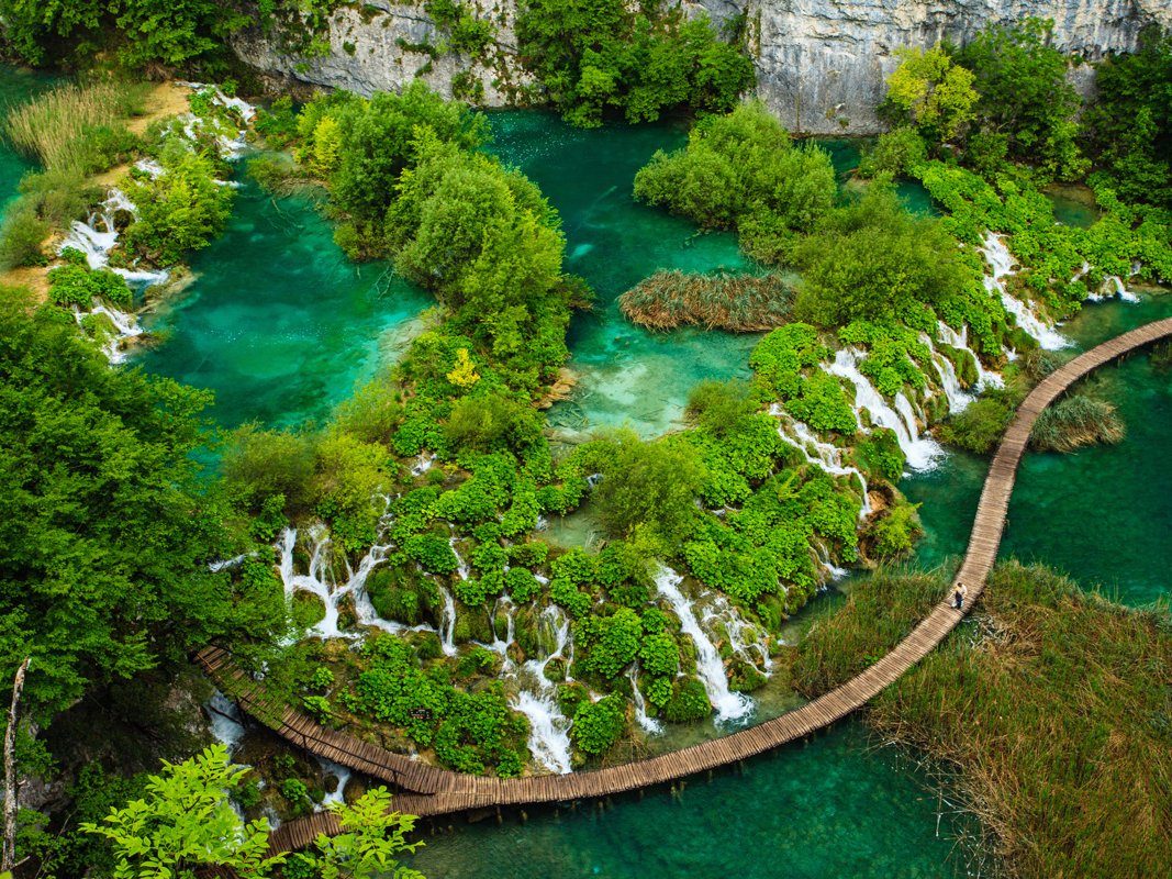 2morrowknight's tweet photo. The most popular places to #travel this summer https://t.co/VoRLVR1I4J #ttot #tourisme RT @Pinterest @AFARmedia https://t.co/U2ARDb39TE