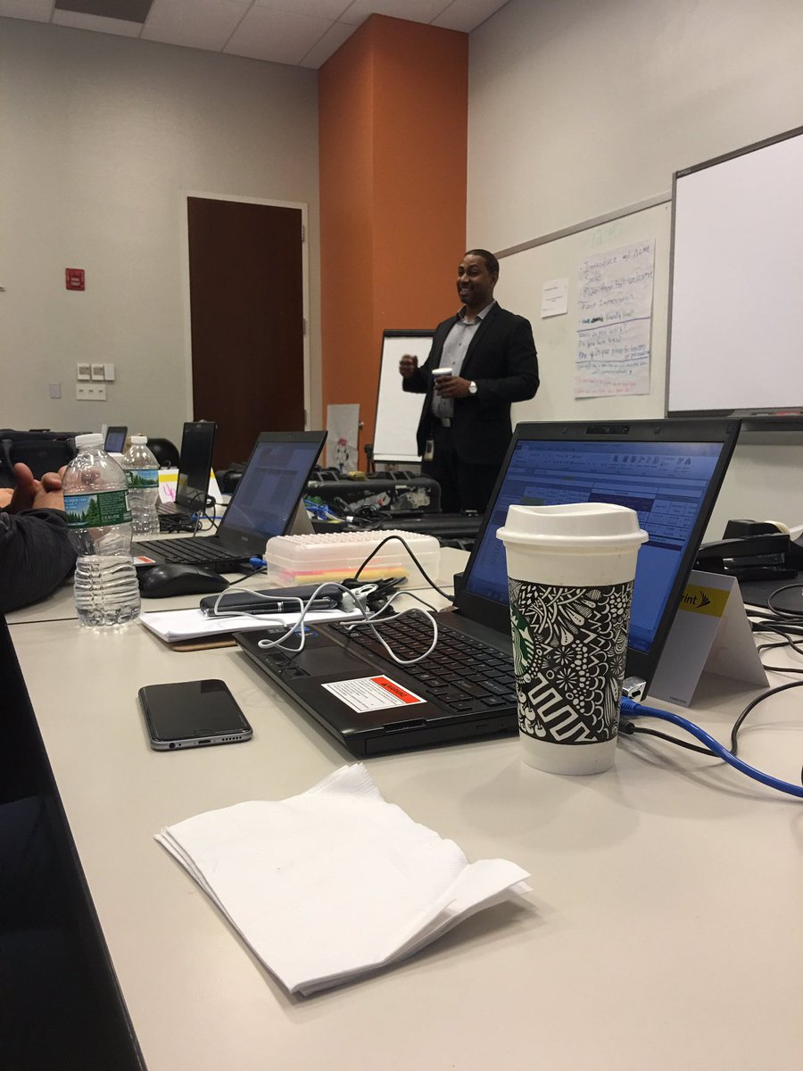Nate_Bronx1214's tweet photo. #NETraining #NEStrong just meet the best Area detector @MaverickMikeL @VThecloser21 @marceloclaure https://t.co/eWVV48c7Dr