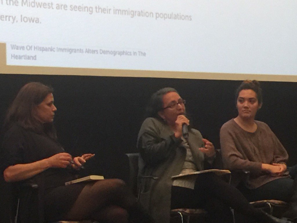 luvajess's tweet photo. Home and Immigration panel with Teresa Puente #docyourworld2016 @ColumbiaChi @DocYourWorld https://t.co/lTE2jR3z7R