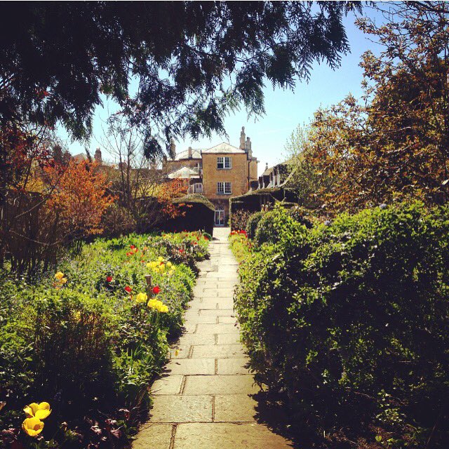 The #Cotswolds in the sun is one of the most beautiful places. This is our hotel in Chipping Campden...
