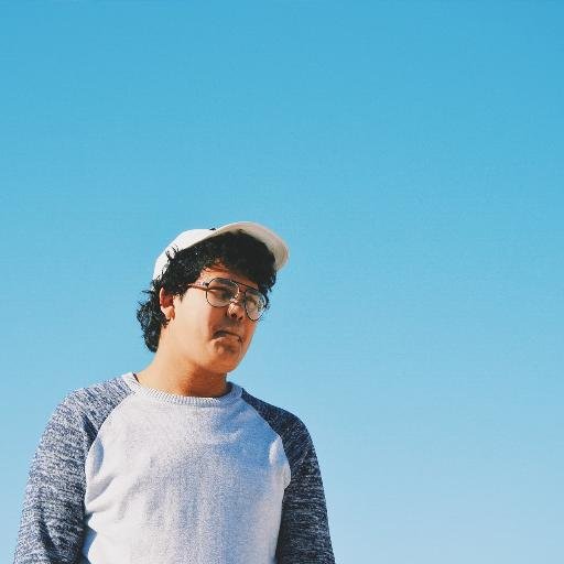 _RadarMag's tweet photo. ¿No han leído nuestra entrevista con @dromedariosmag? ¡Sobres! https://t.co/Pupq9T2trc 🐪 ✨ https://t.co/7Y3MJg6Gd0