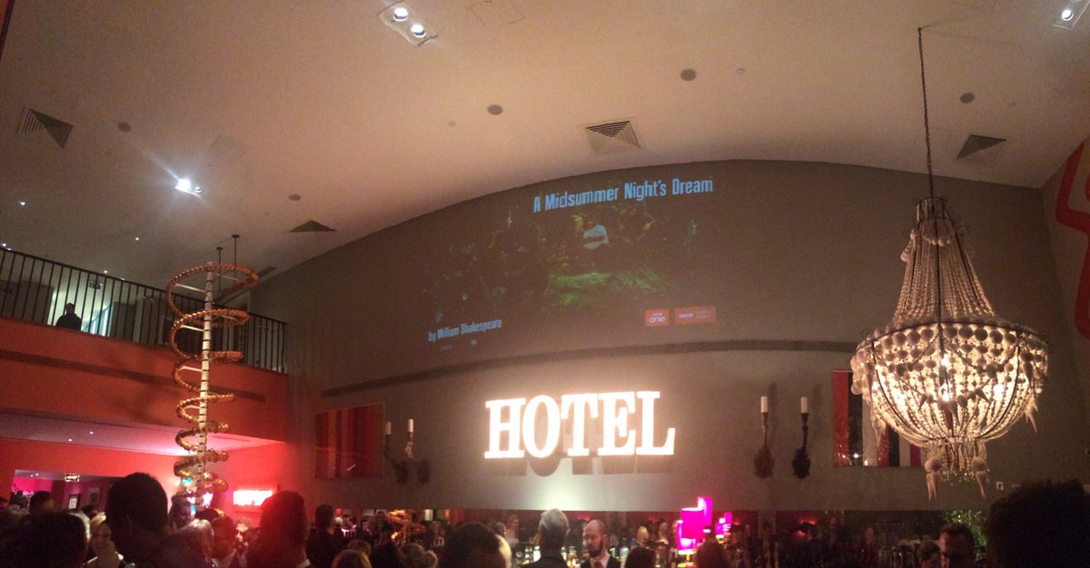 EntNewsShowbiz's tweet image. We're here at the star-studded preview screening of #BBCMidsummer. Almost everyone from TV land is here!