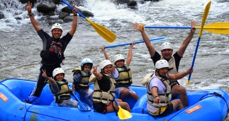ChichakiHotel's tweet photo. #Aventura #Rafting? para las damas extremas tenemos el pqt ideal! #DíadelasMadres en #Chichaki #VeracruzIncomparable https://t.co/yn4N1kmXGN