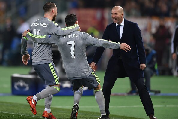 mateusplay2's tweet photo. "SOLO ENTIENDE MI LOCURA QUIEN COMPARTE MI PASIÓN."

¡ESTAMOS EN LA FINAL! 

¡GRACIAS ZIDANE! #REALMADRID https://t.co/ByvM4JOfJ6