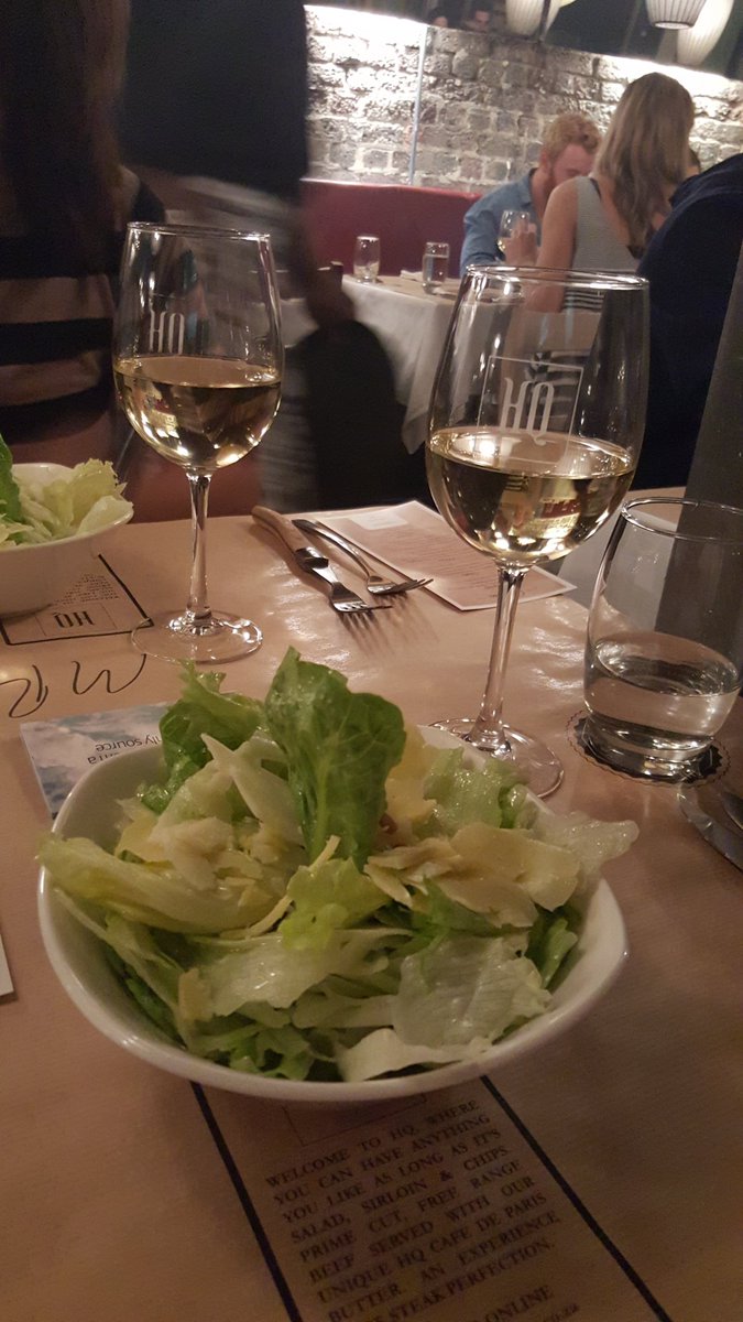 RyaRoa84's tweet photo. @HQCAPETOWN @creationwines thanks for an awesome evening #finewining https://t.co/hRCN8R40aX