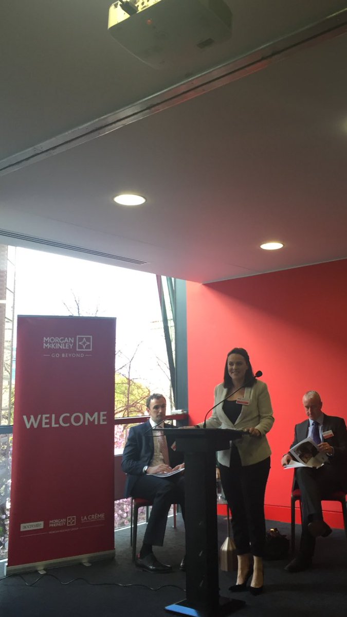 phoenixrecruit's tweet photo. Great evening of speakers ahead for young accountants @MMKIreland  #mmkireland #CassI https://t.co/DXaX4UYgJq