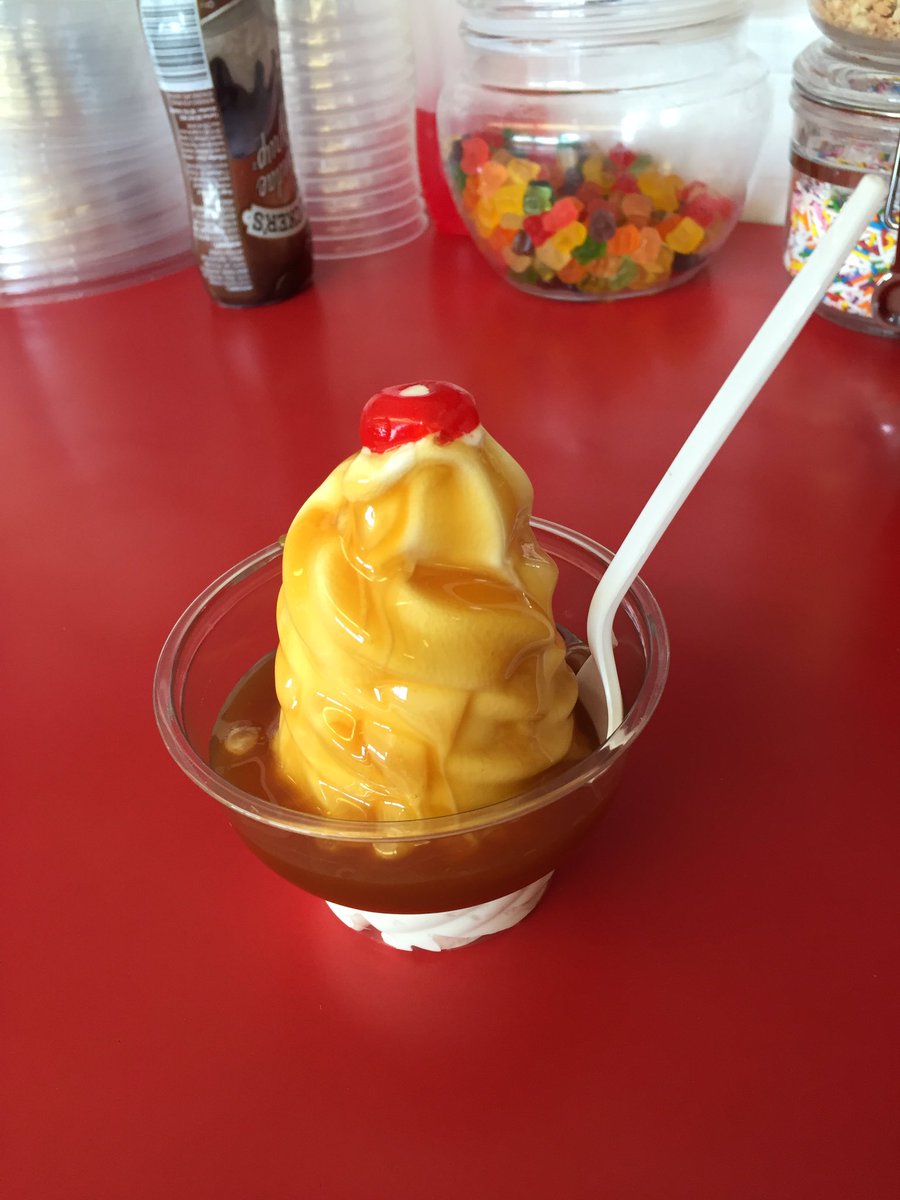 Forecasts of 25*C today and 32*C tomorrow with a 100% chance of getting ice cream from Dari Isle #beattheheat