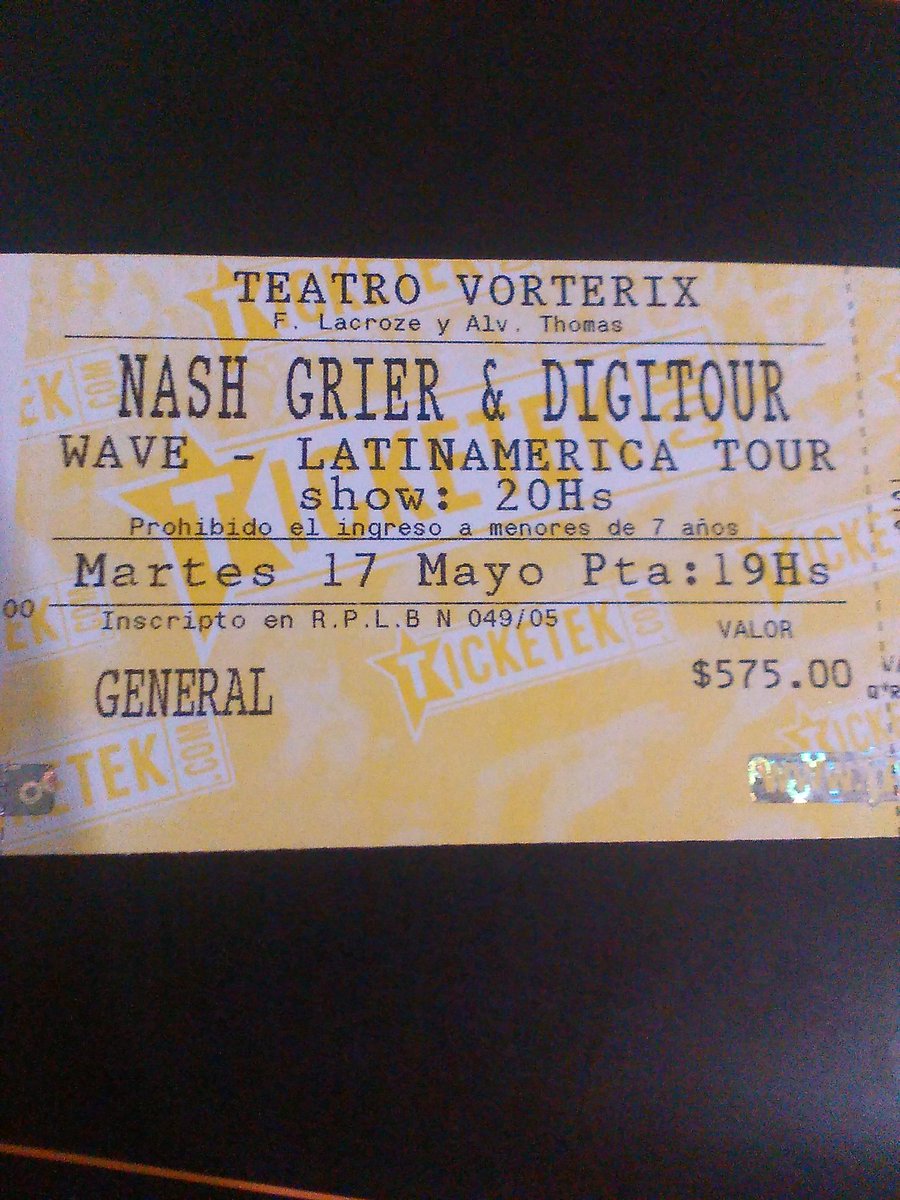 Florgrier's tweet photo. I'M SO HAPPY 💕 I CAN'T WAIT TO SEE YOU 💞 JUST 13 DAYS👑TE AMO🇦🇷💚 @Nashgrier @DigiTourEspanol @DigiTour #WaveUpgrade https://t.co/8HKwb0Uyg1