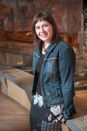 Michelle Bélanger, directrice du Musée, sera à l’émission À la Bonne Heure, 17h <a href="/CFLX955/">CFLX-Sherbrooke 95.5</a>