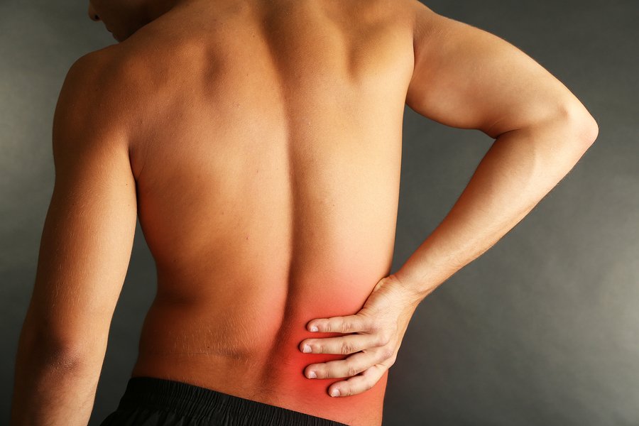 HarvardHealth's tweet photo. Research suggests feelings, emotion &amp; behaviors have a big impact on chronic back pain: https://t.co/aDGQwWtXms https://t.co/qehBbKF9fg