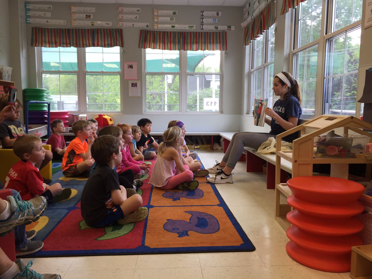 More kids loving their high school helpers in Child Development @KhsFacs <a href="/rice_julie/">Julie Rice</a> <a href="/fordhei/">Heidi</a> <a href="/khspioneers/">KHS Pioneers</a>